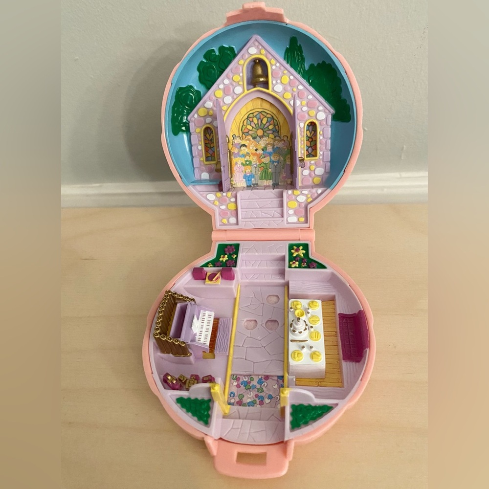 1989 Polly Pocket Nancy’s Wedding Day Collectible Compact + Doll